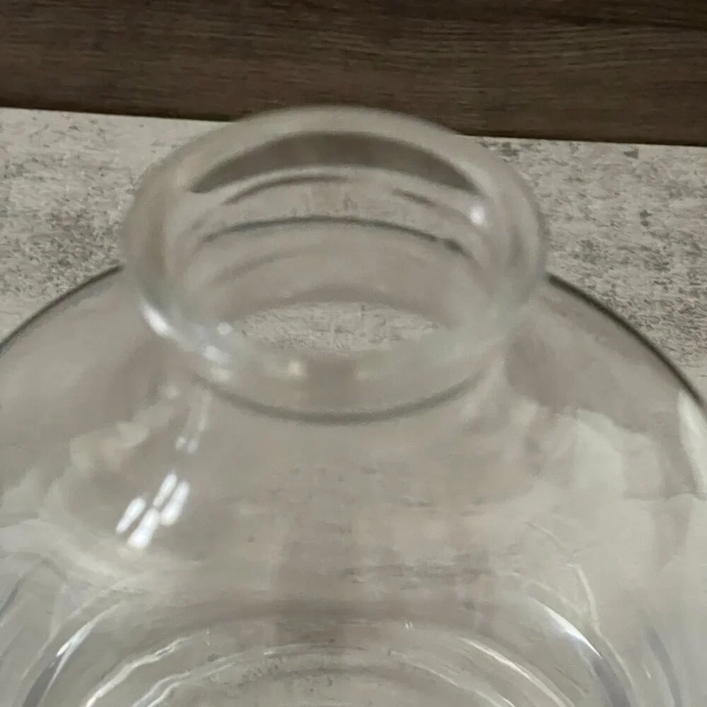 NWOB Nude Shade Whisky Decanter Skull Shaped Stopper Lead Free Crystal 42oz